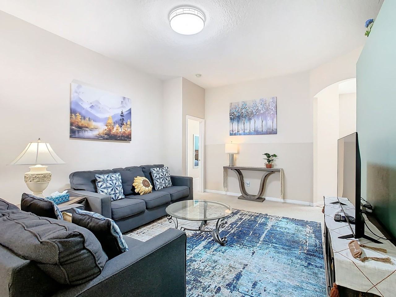 349 Oxford Drive - Photo 7 of 23