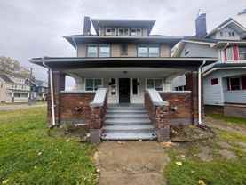 12814 Arlington Avenue - Photo 1 of 1