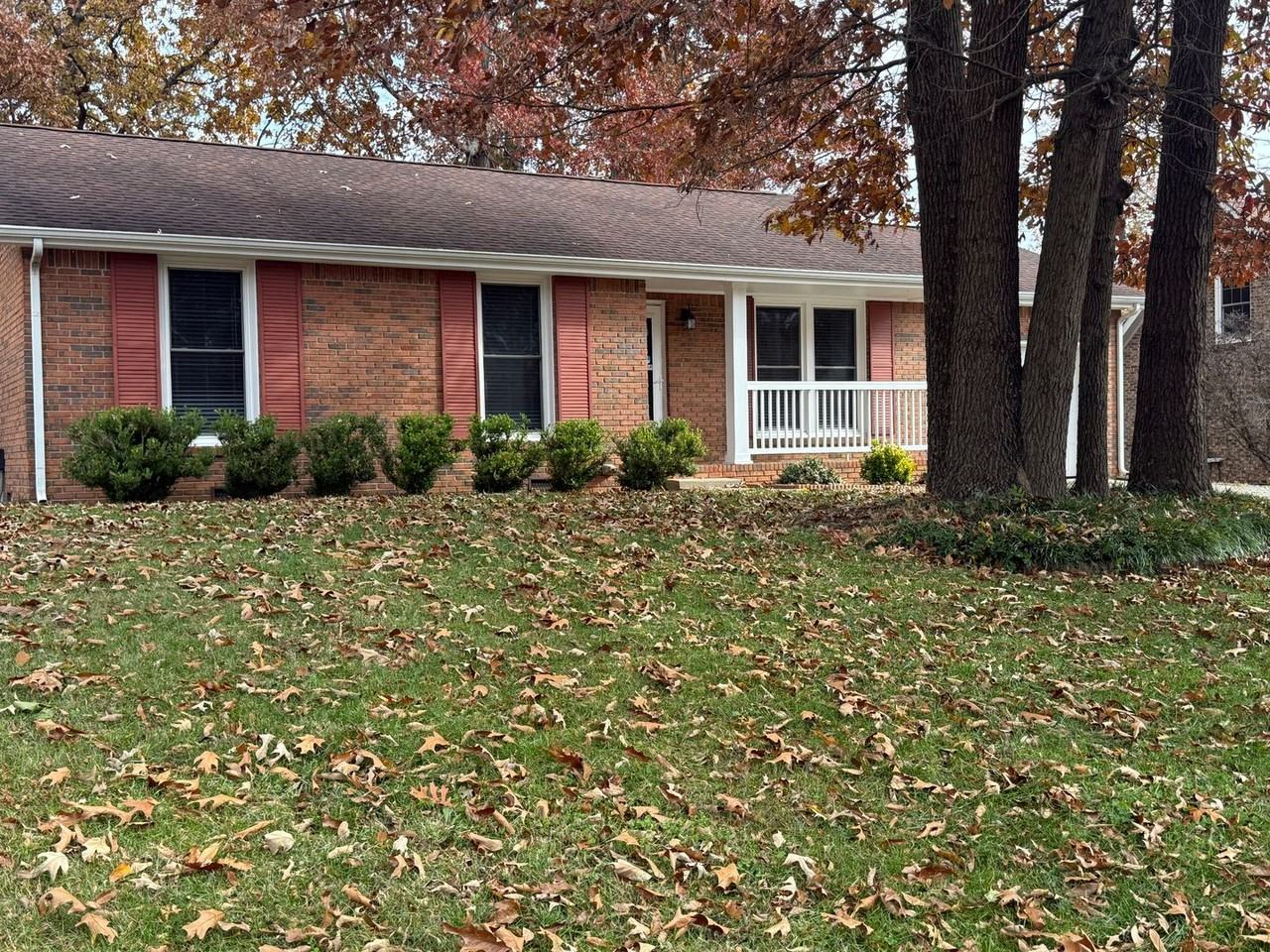 225 Northwood Terrace - Photo 2 of 28