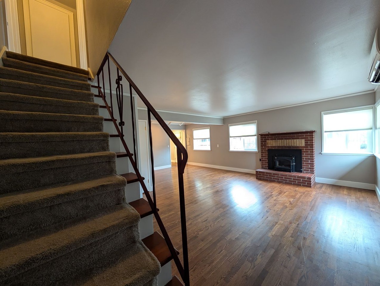 1572 Wilson Street - Photo 4 of 30