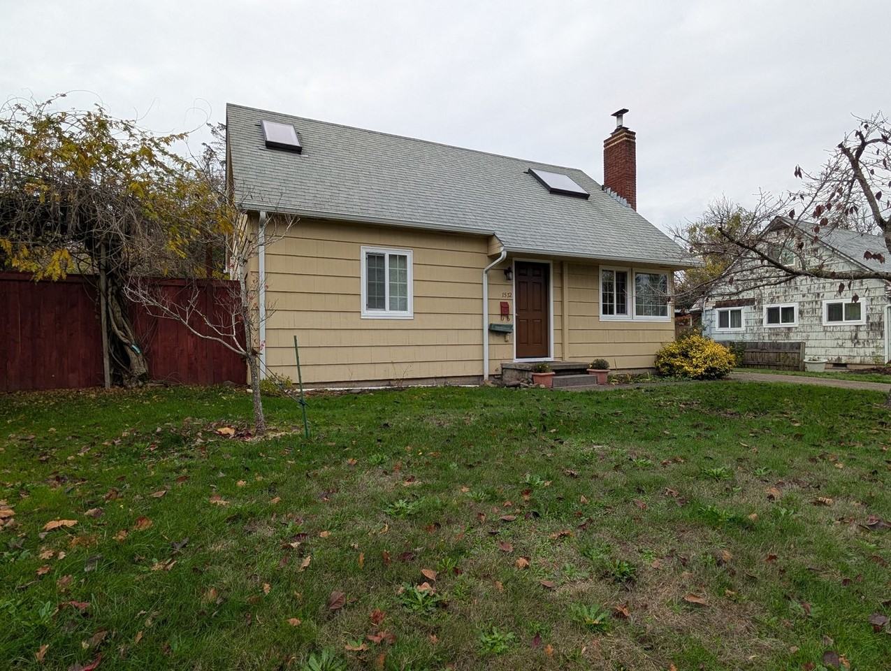 1572 Wilson Street - Photo 3 of 30