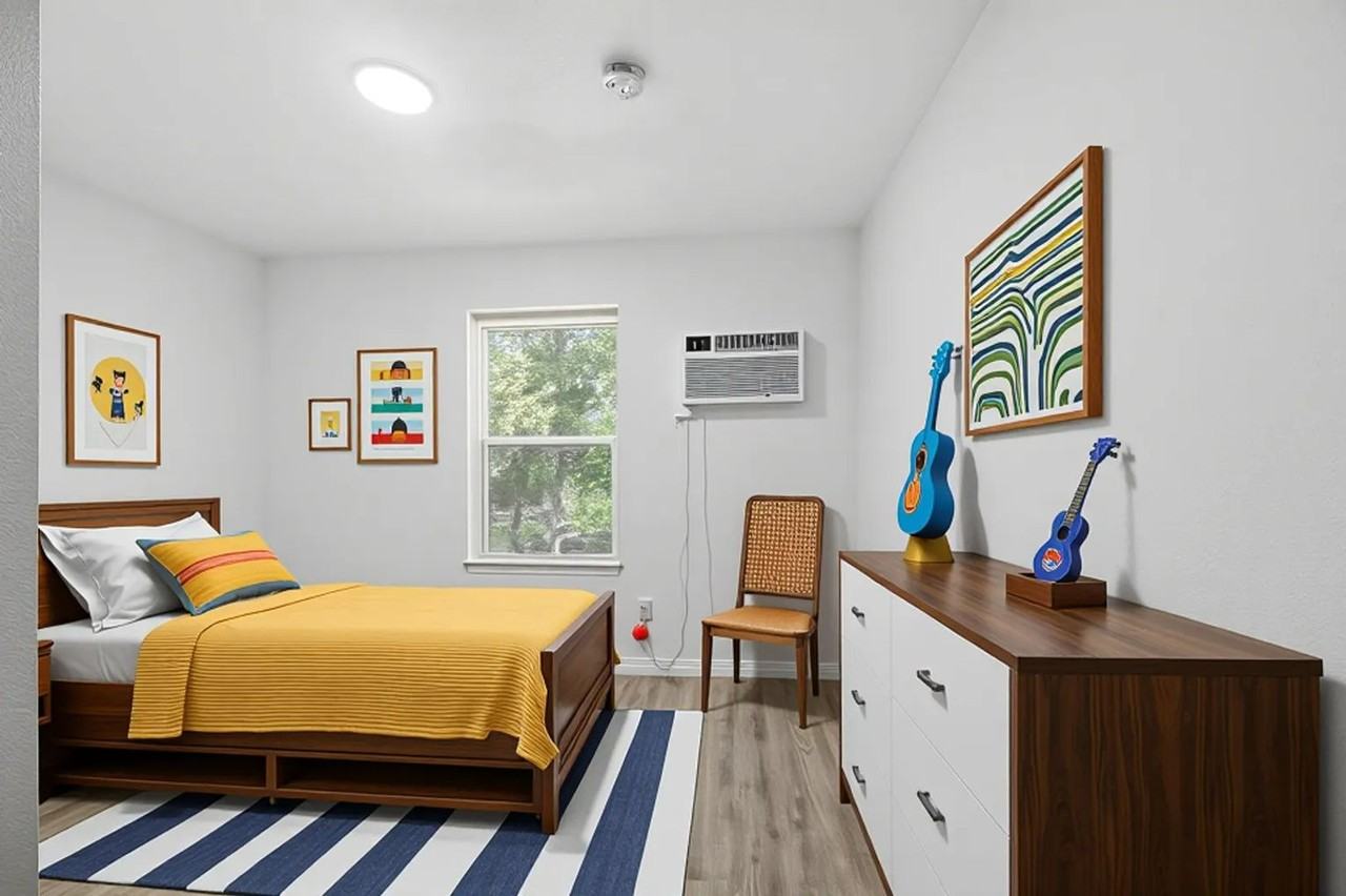 320 T A Carroll Ave - Photo 3 of 21