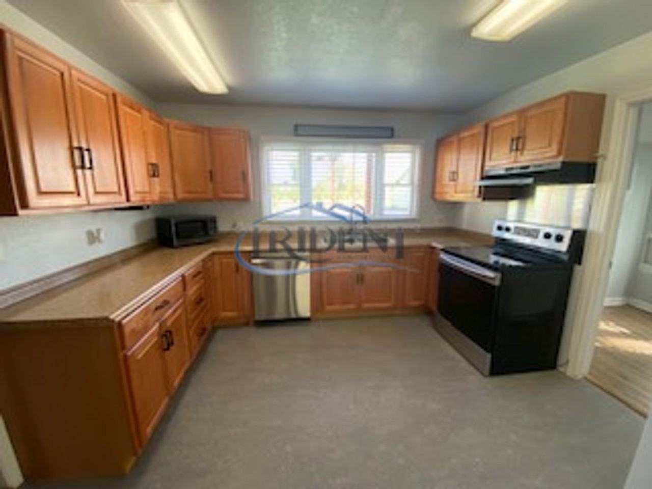 9618 Garden Highway - Photo 3 of 11