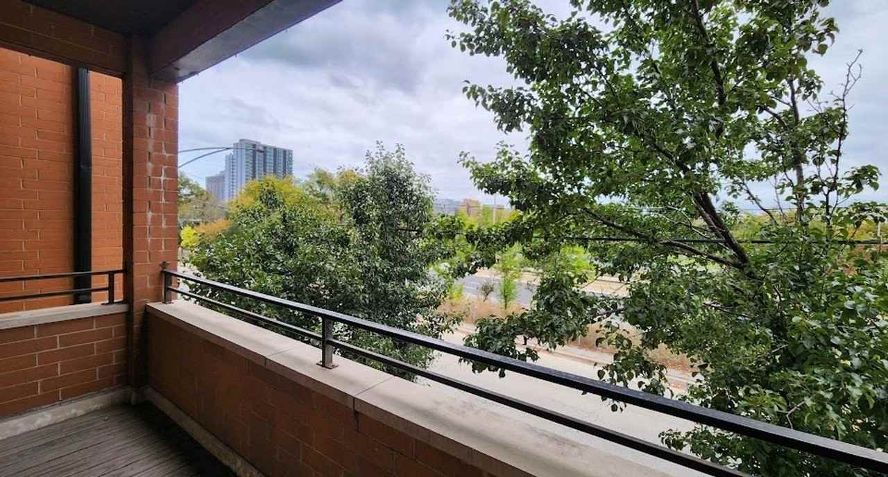 2128 W Van Buren St #2 - Photo 6 of 16