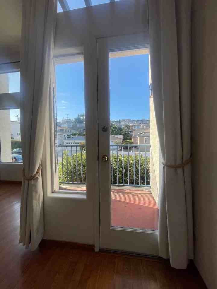 3151 Dickens Street - Photo 7 of 19