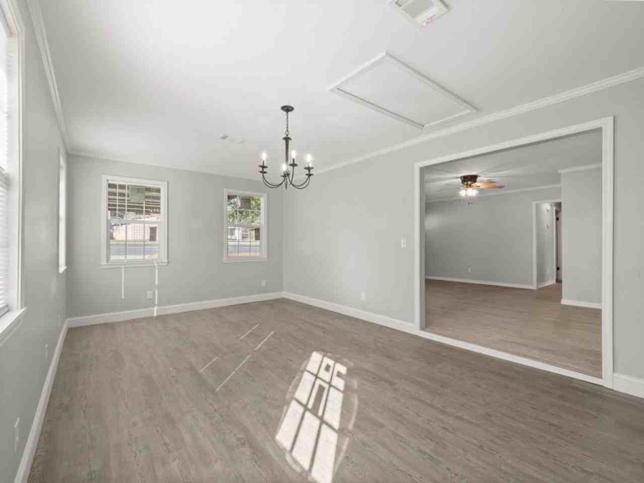 506 Vernon Street - Photo 3 of 15