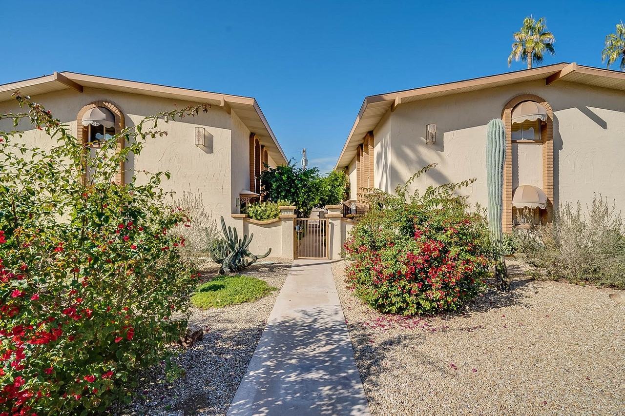 4848 N Woodmere Fairway #2 - Photo 2 of 34