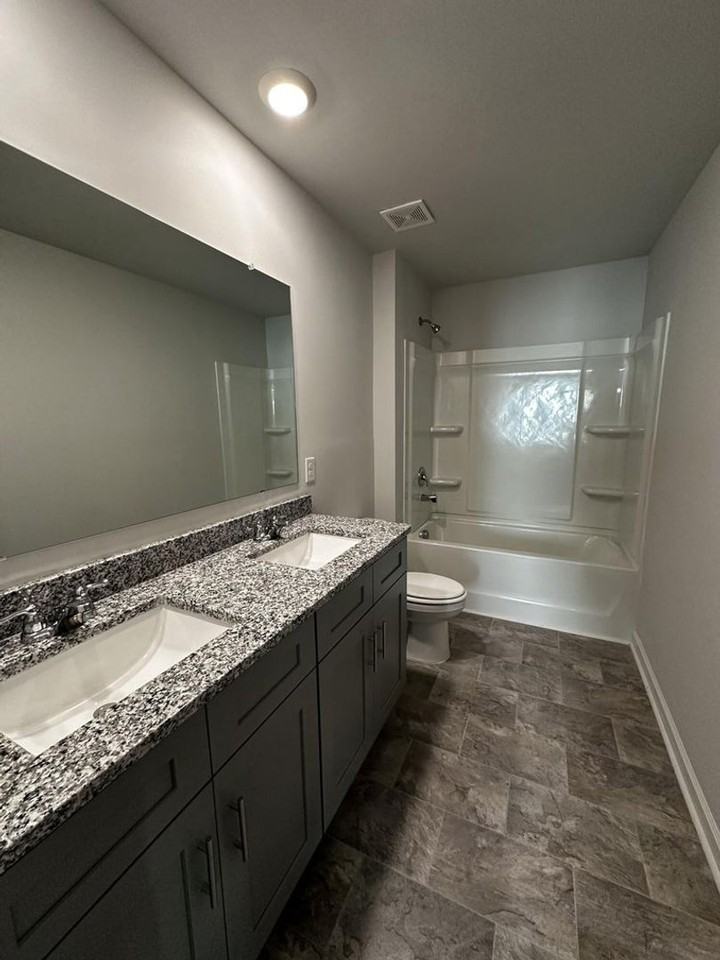 3263 Colonel Ct - Photo 2 of 26