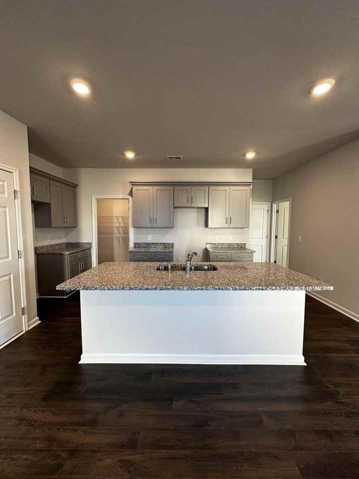 3263 Colonel Ct - Photo 5 of 26