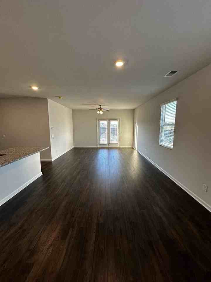 3263 Colonel Ct - Photo 6 of 26