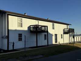 featured image of 1054 W Blaine St