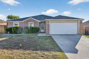 featured image of 2810 Alamocitos Creek Drive