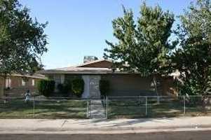 featured image of 704 Knotts Street