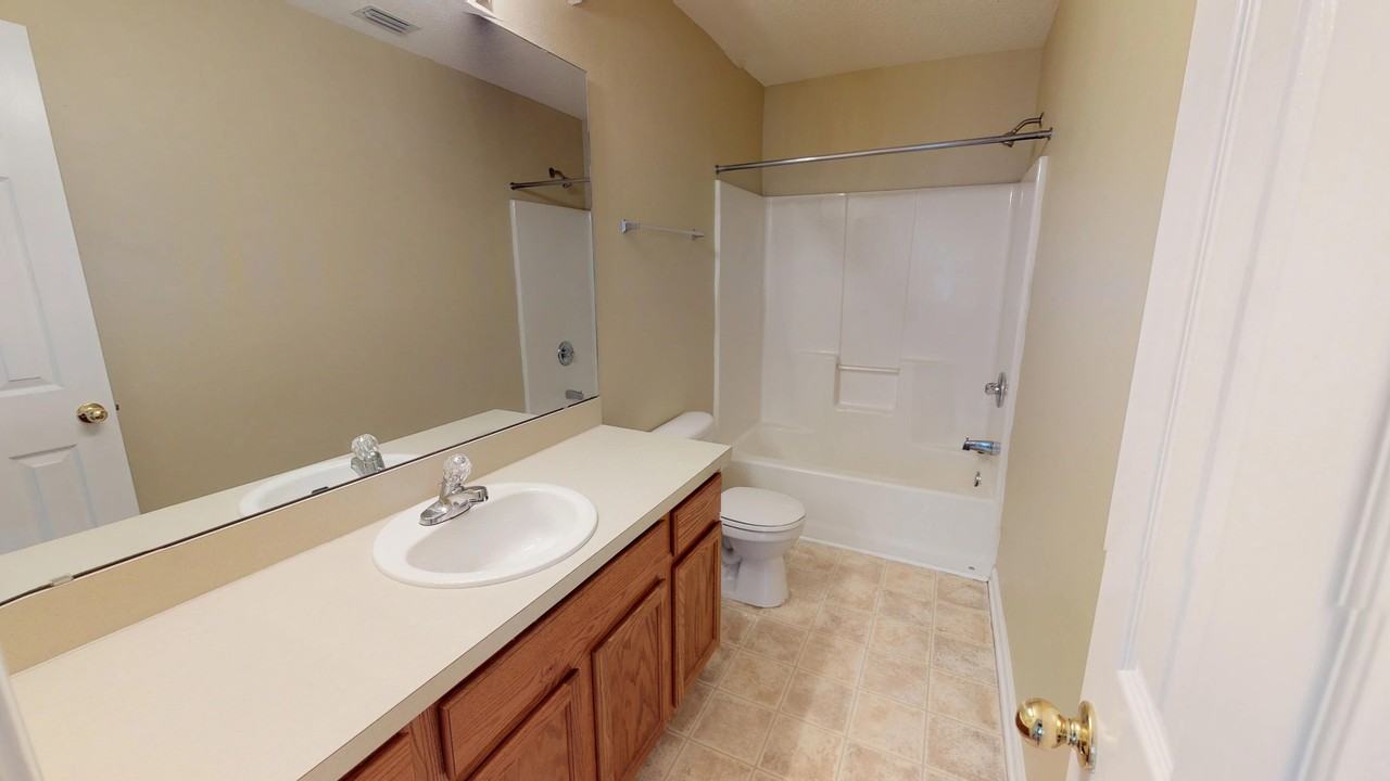 1009 South Bank Way - Photo 2 of 19