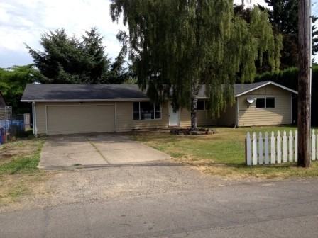 4485 Monroe Avenue Northeast - Photo 2 of 33