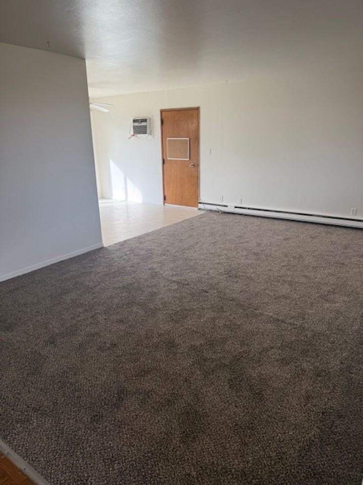 8913 Travis Drive - Photo 5 of 7