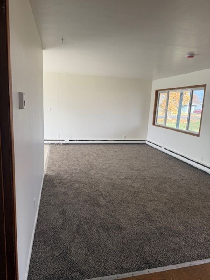 8913 Travis Drive - Photo 6 of 7