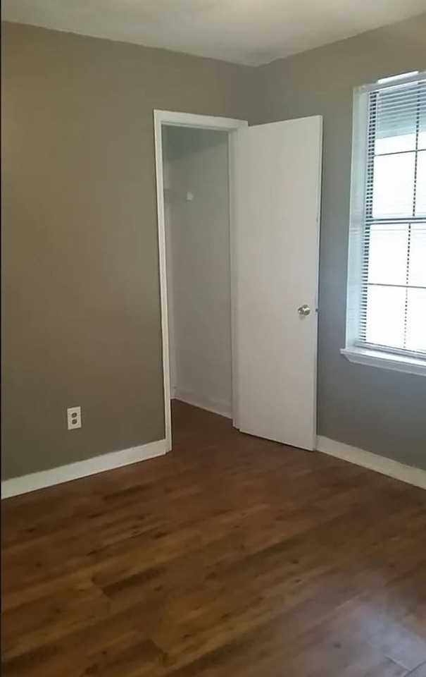 3234 Nekoma Lane - Photo 4 of 8