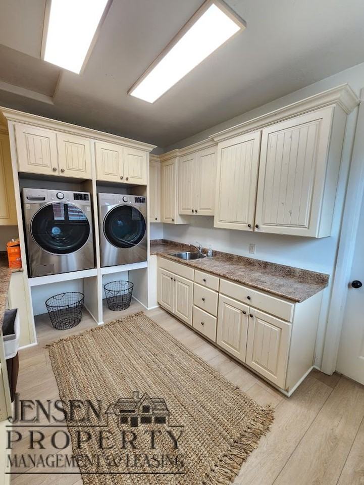 255 S 1150 W - Photo 3 of 50