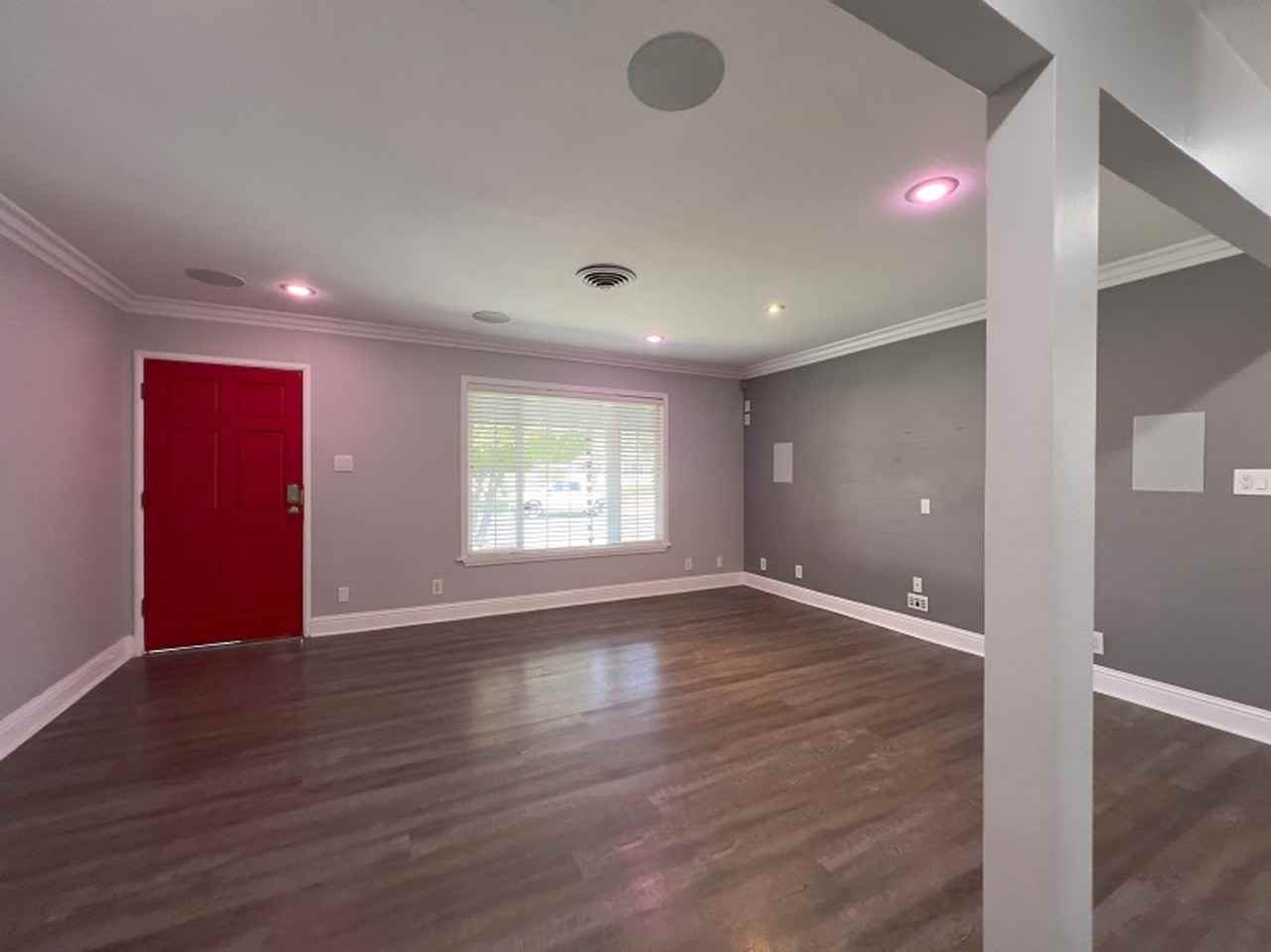 1431 Sumner Ave - Photo 6 of 31