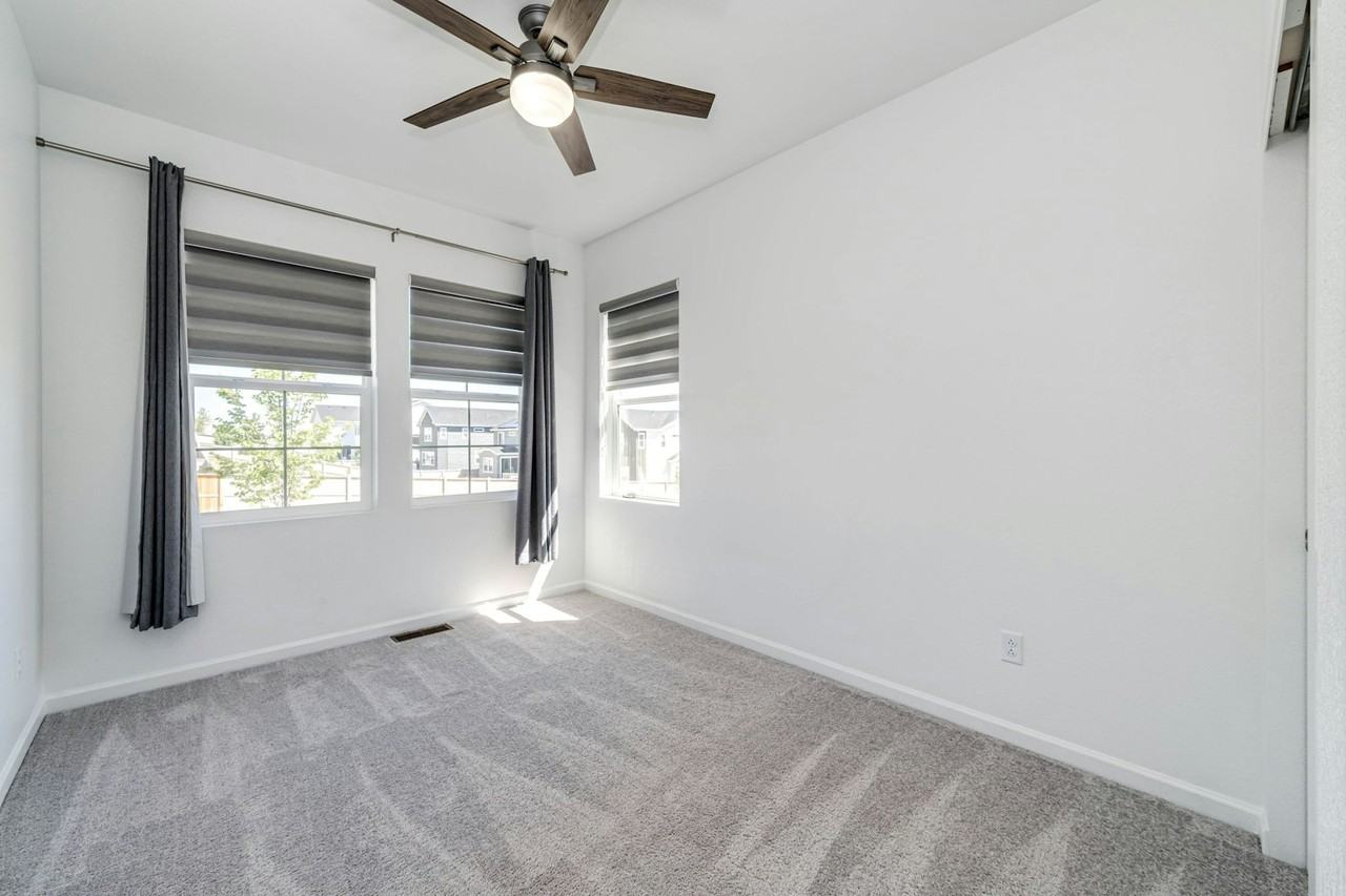 17606 Dandy Brush Drive - Photo 6 of 35