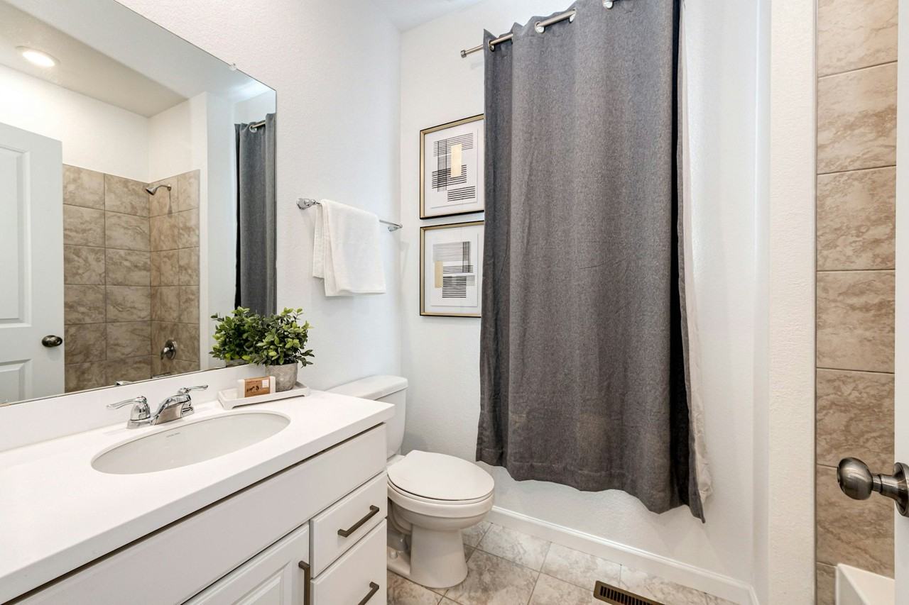 17606 Dandy Brush Drive - Photo 7 of 35