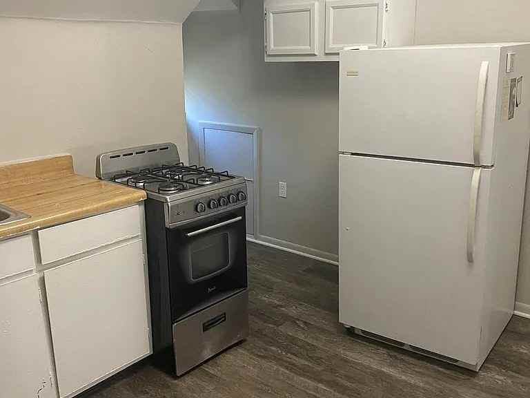 971 Purcell Avenue, Unit 969 #3 - Photo 2 of 10