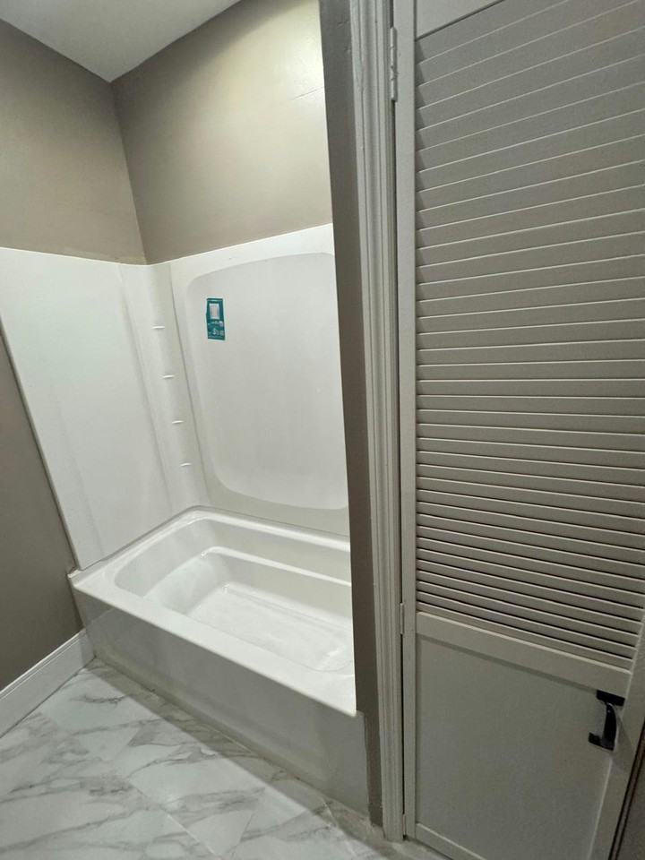 3422 North 21st Street, Unit 2 - Photo 4 of 7