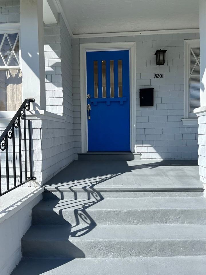 5301 Boyd Avenue - Photo 3 of 17