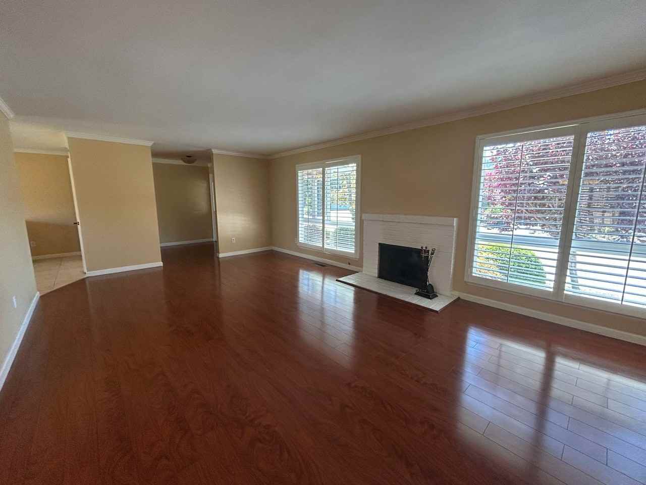 245 Mockingbird Place - Photo 3 of 14