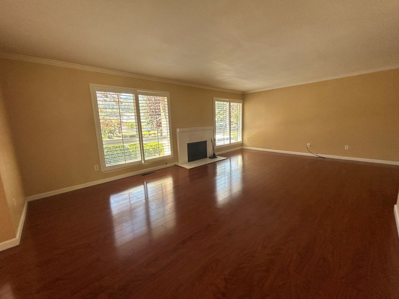 245 Mockingbird Place - Photo 4 of 14