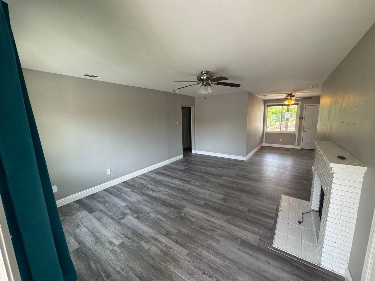 5040 Alcott Dr - Photo 7 of 26