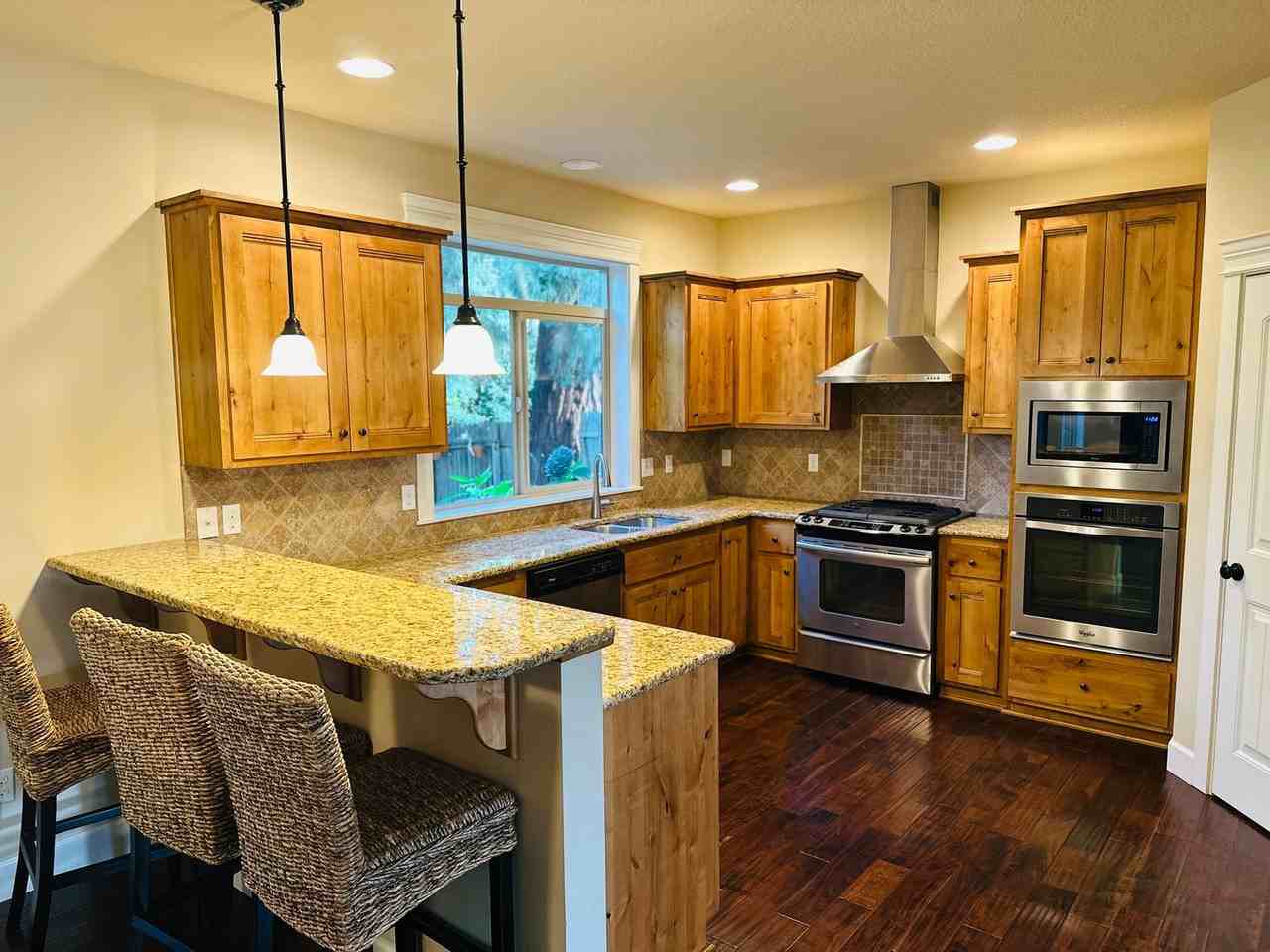 12510 Nw 34th Ct - Photo 7 of 41