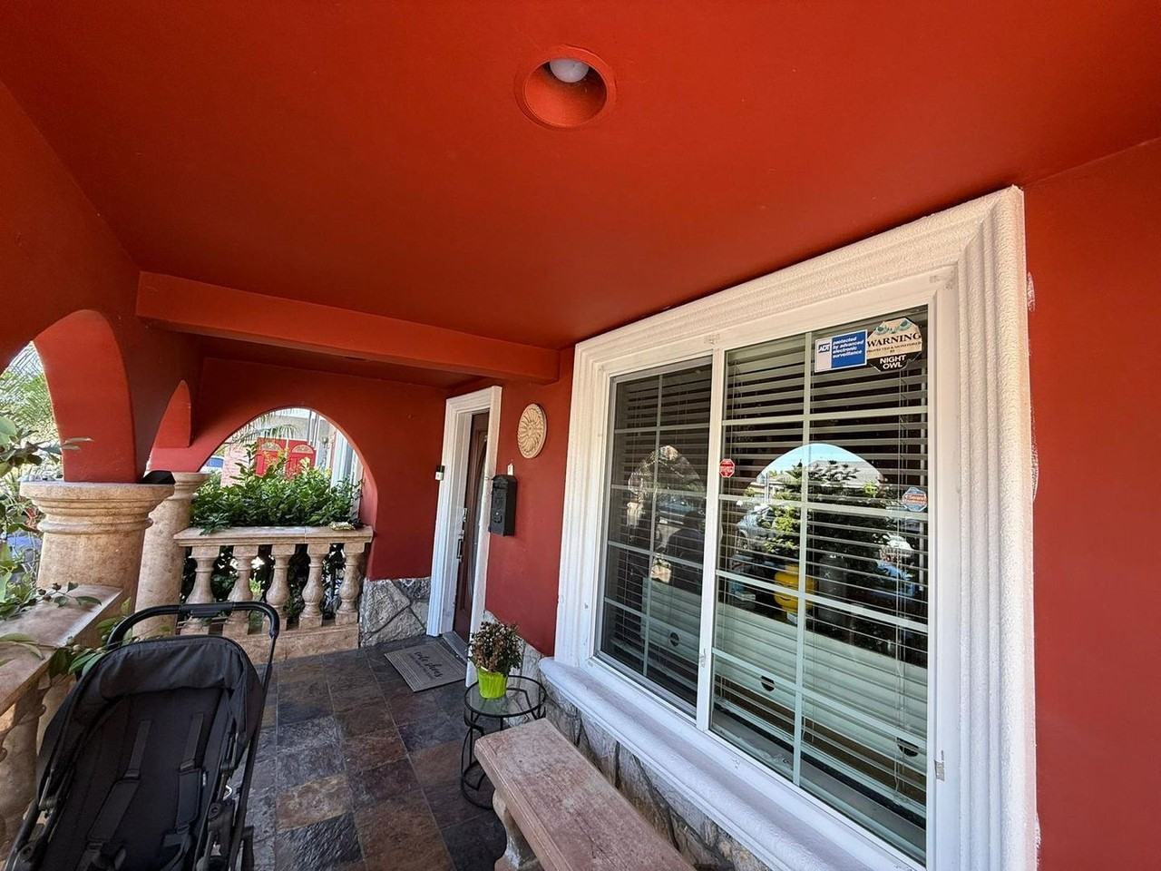 20821 Margaret Street - Photo 5 of 30