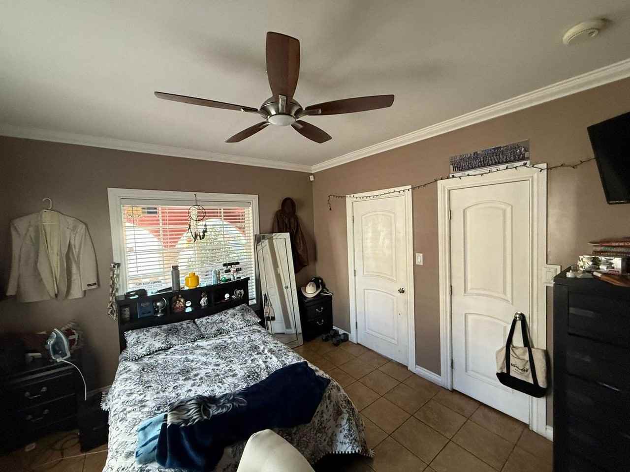 20821 Margaret Street - Photo 7 of 30