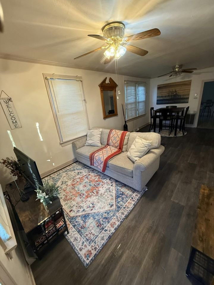 1815 North 23rd Street - Photo 4 of 14