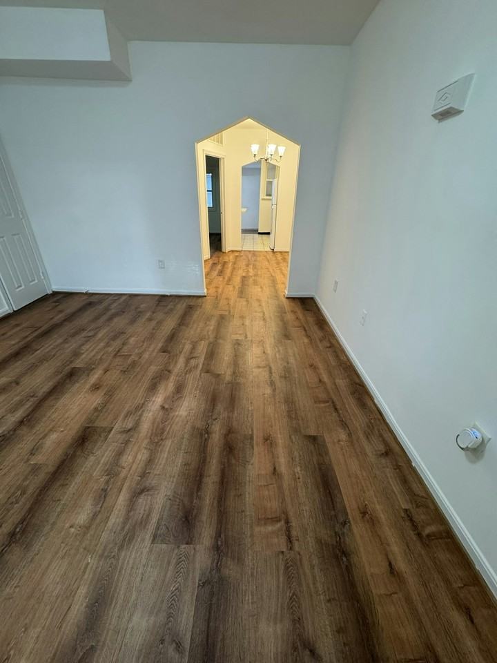 2020 Naylor Rd SE, Unit 2 - Photo 5 of 38