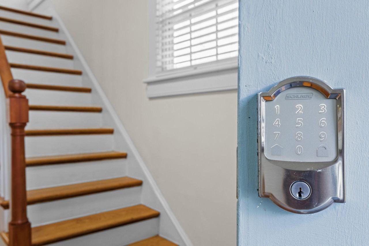 Dalton Ave - Photo 2 of 14