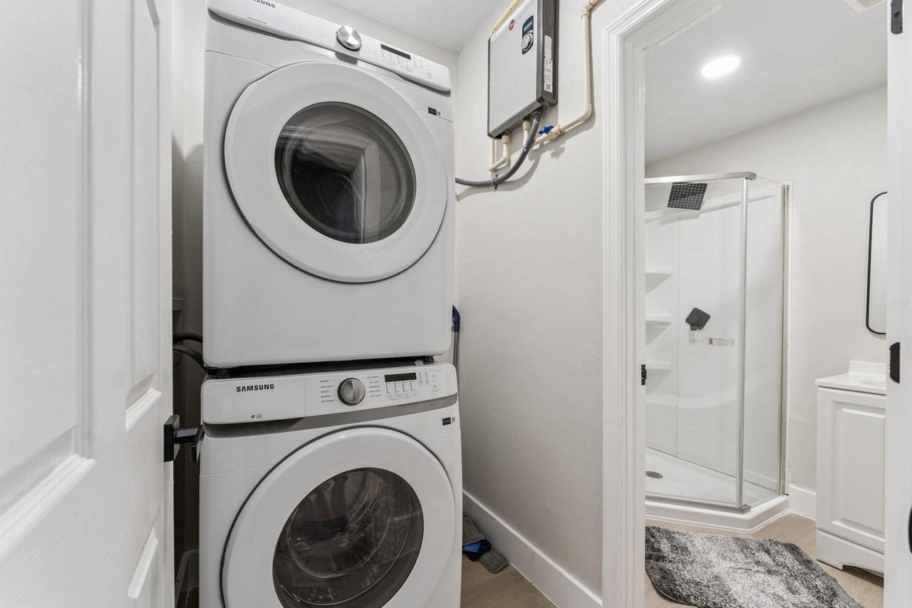 Lime St - Photo 7 of 12