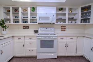 featured image of West Poinsettia Drive