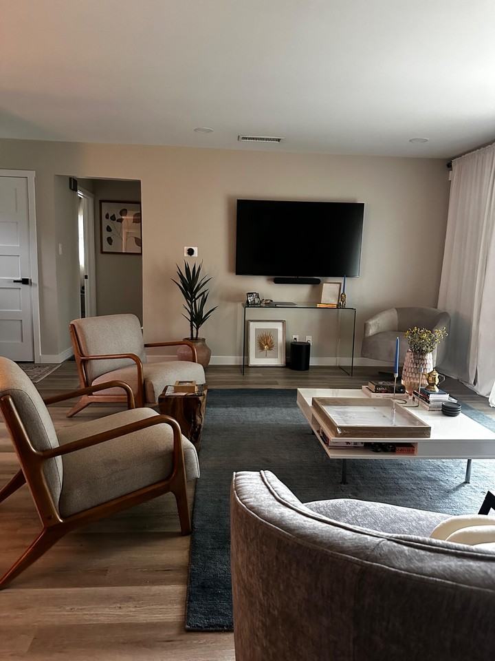 Chiswick Drive - Photo 7 of 10