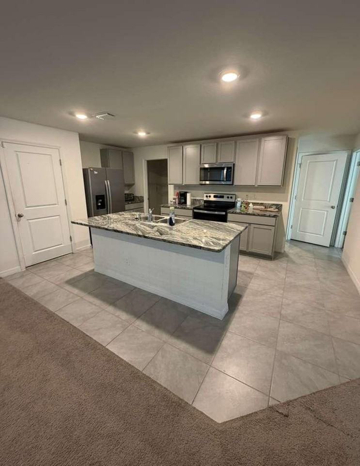 Broad Pointe Dr - Photo 5 of 11