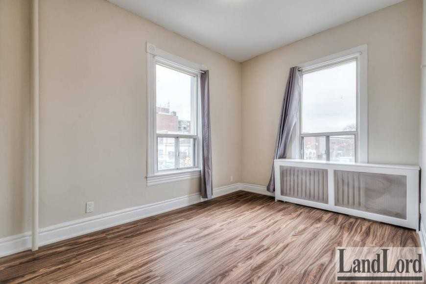 45 Clinton St - Photo 5 of 10