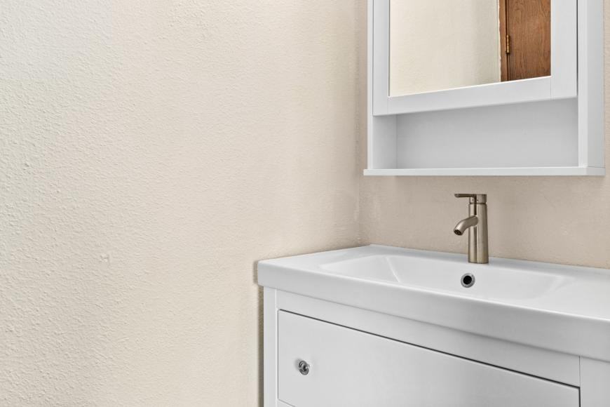 1042 Belmont Avenue Southwest - Photo 7 of 10