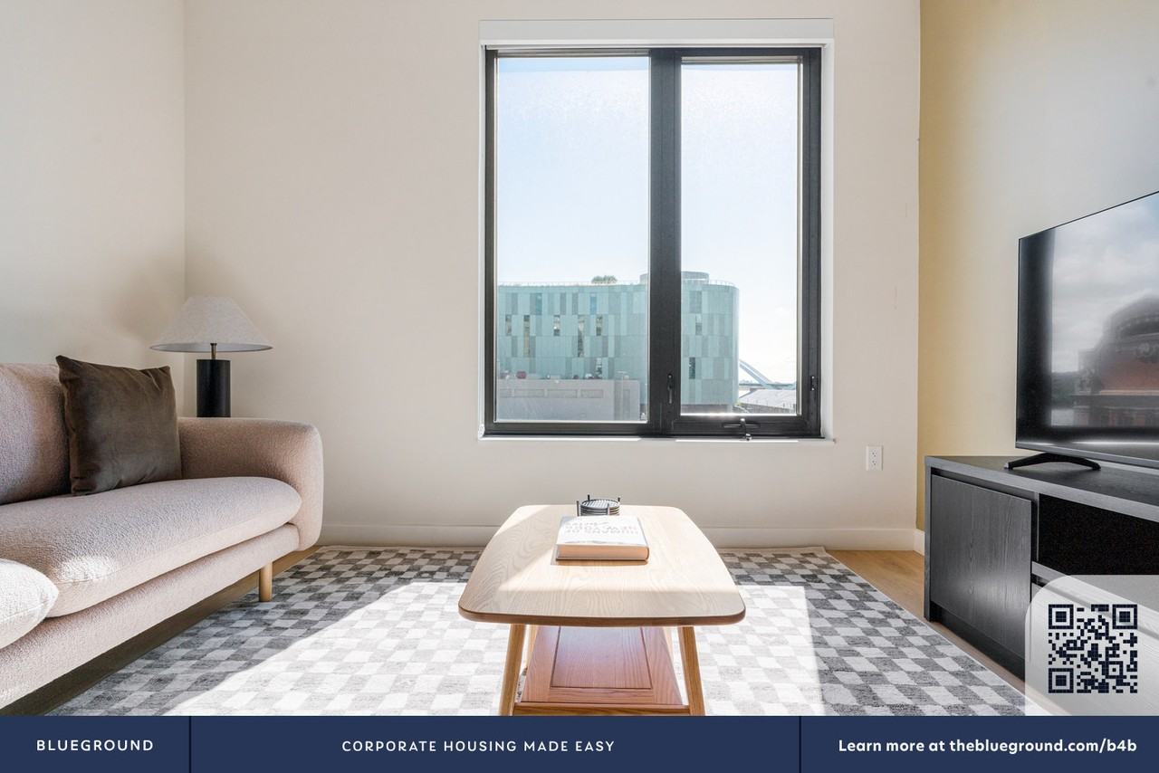 1300 Yards Pl Se #1198 - Photo 5 of 36