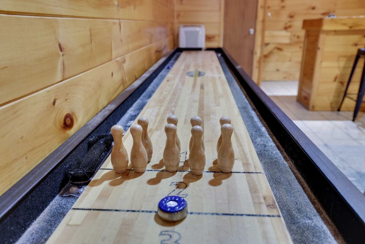 255 Hillary Dr W #1322513P - Photo 6 of 50