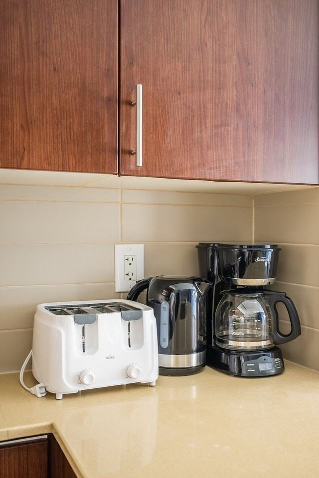 560 Front St W #1345882P - Photo 7 of 24