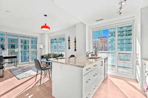 featured image of 44 Lillian Street