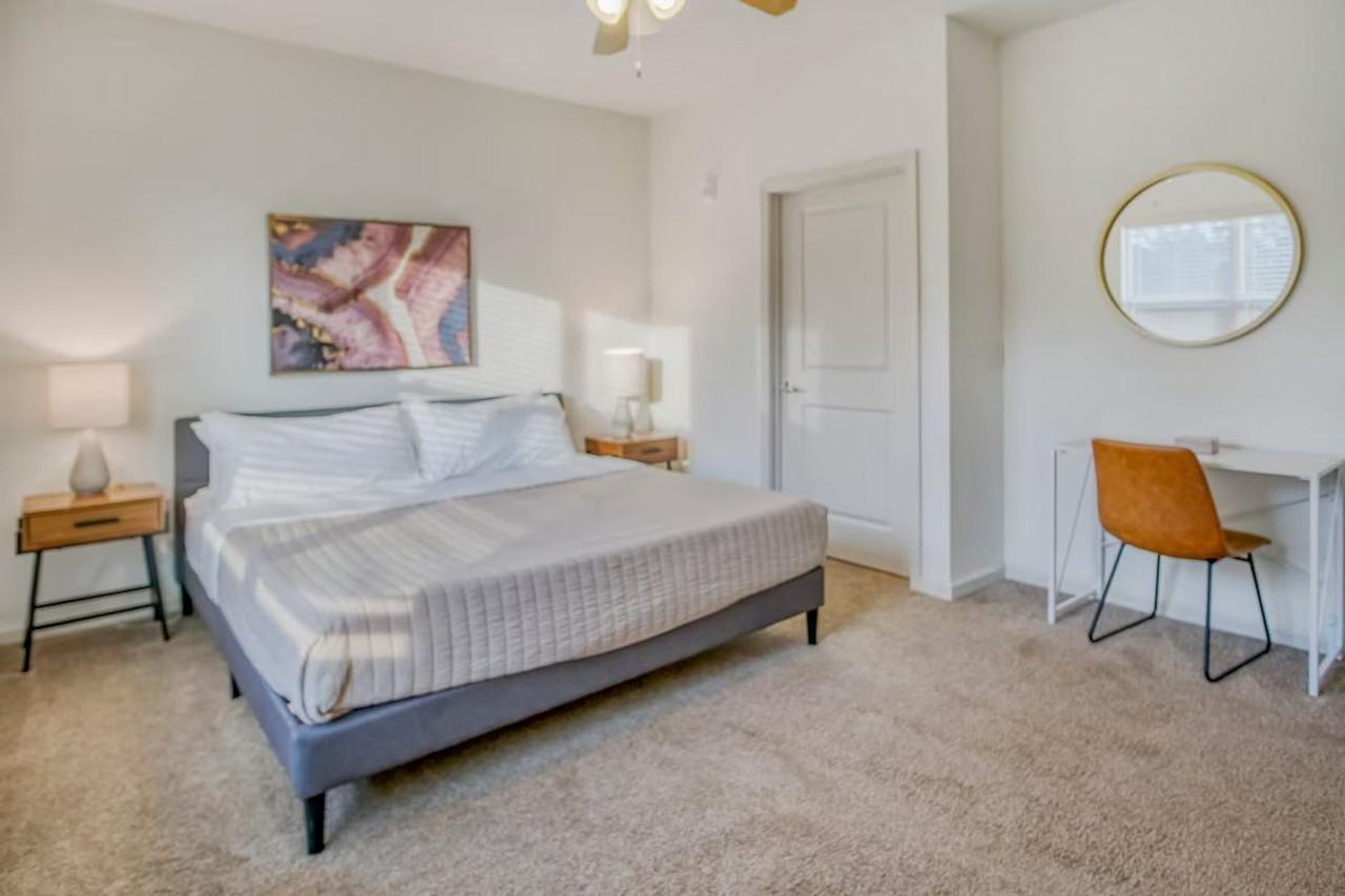 8251 Windsor Hill Boulevard - Photo 2 of 23