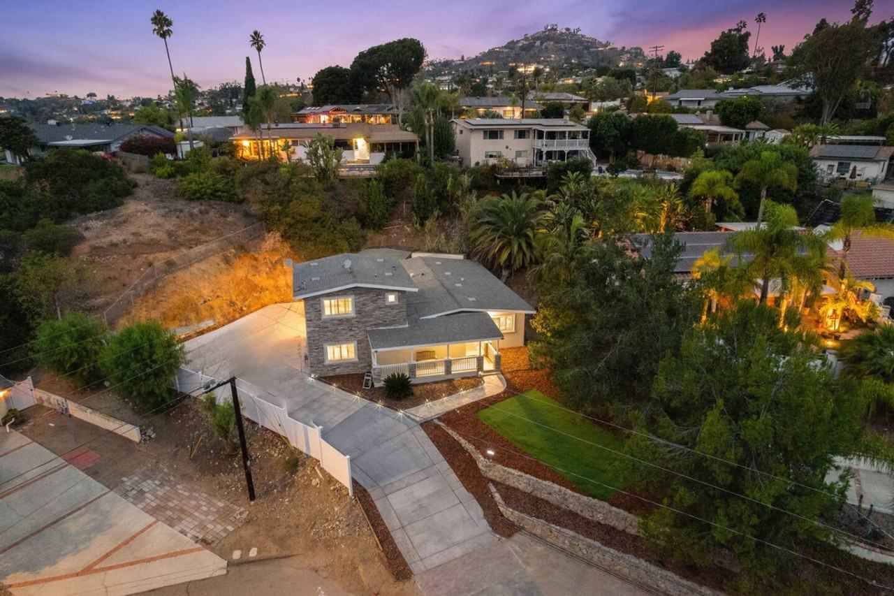 10150 Sierra Madre Road - Photo 4 of 50